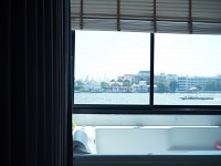 Panoramic Riverview Room with jacuzzi