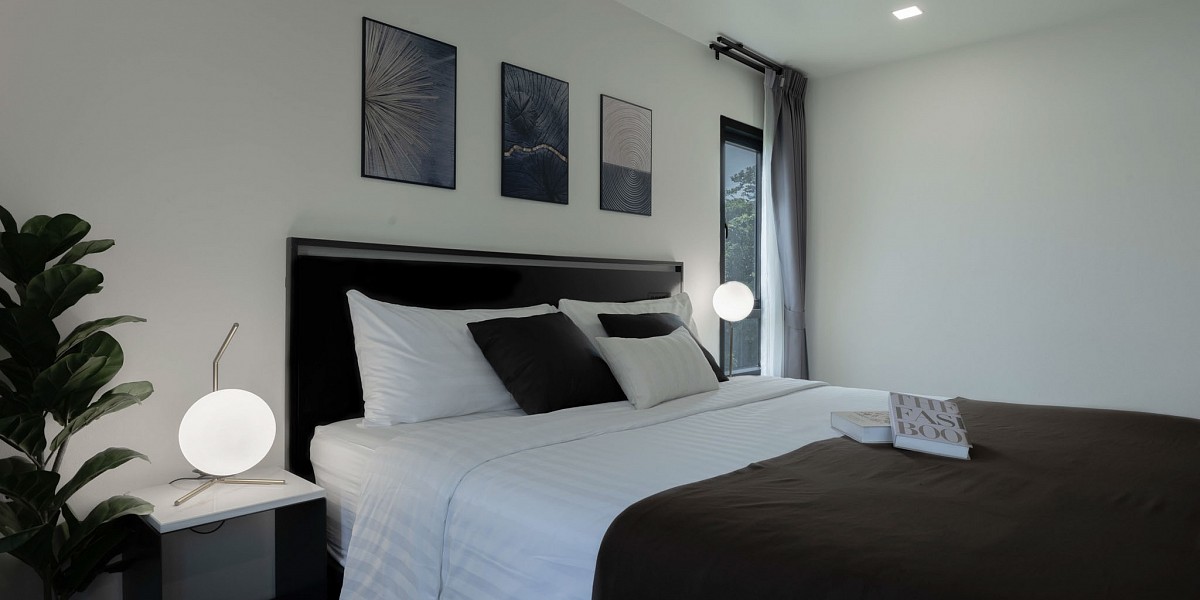 Deluxe King River View Room