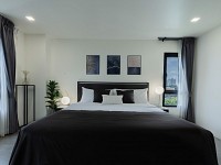 Deluxe King River View Room